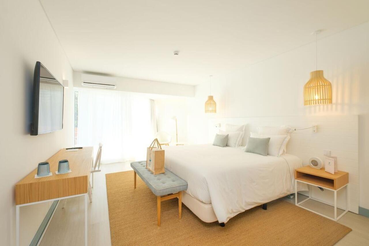 Malibu Foz Hotel - La Maison Younan Figueira da Foz Exteriör bild Deluxe room